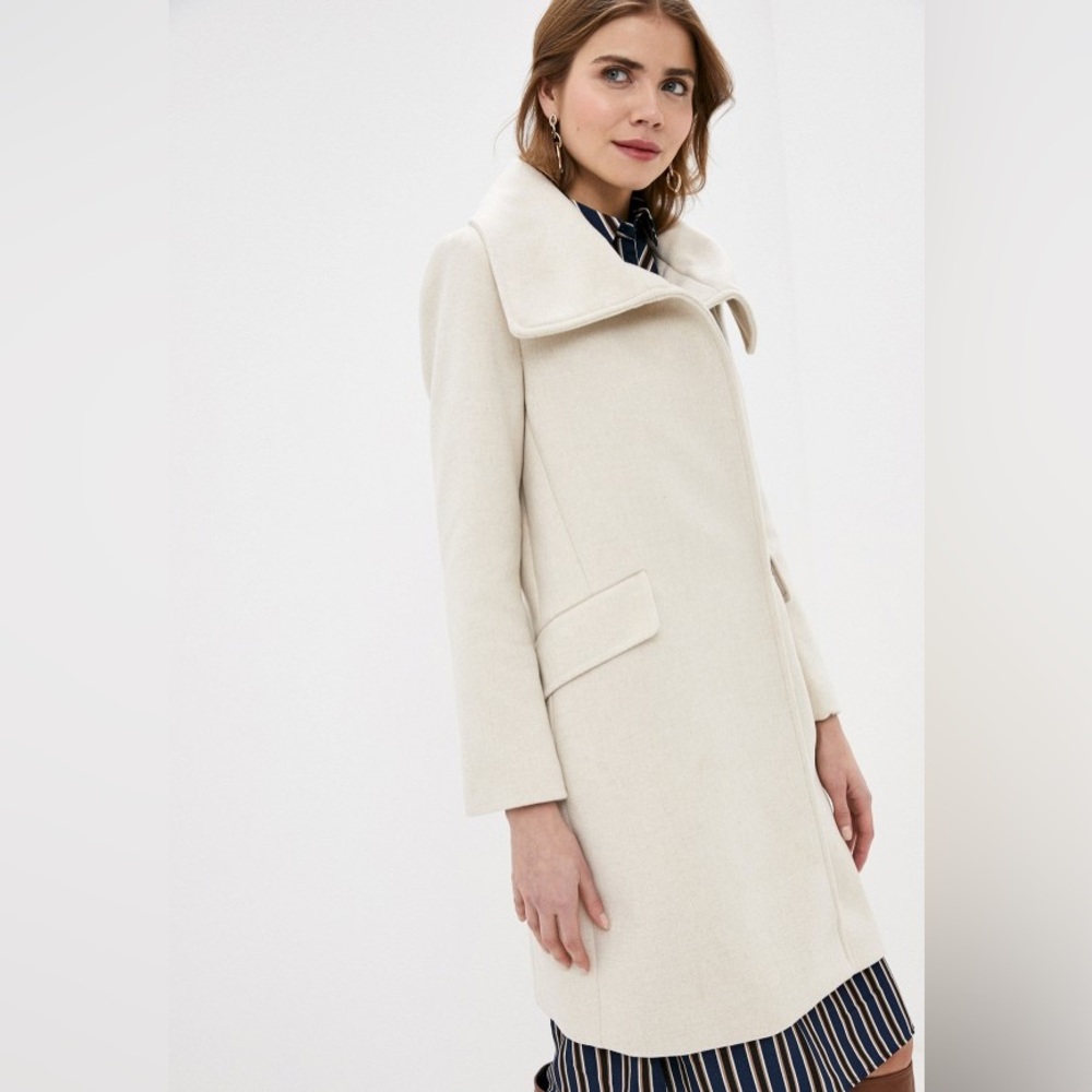 NWT - Mango Wool Coat Size XS (US)